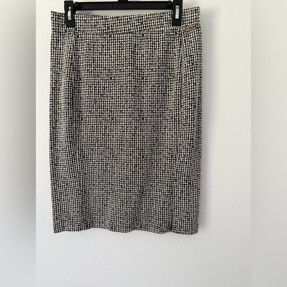 Michael Kors Monochrome Patterned Midi Skirt